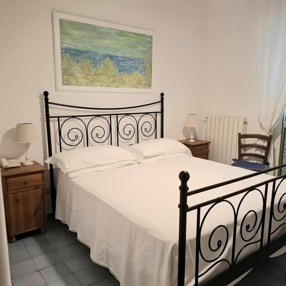 Hotel Villa Verde Forio  Bagian luar foto