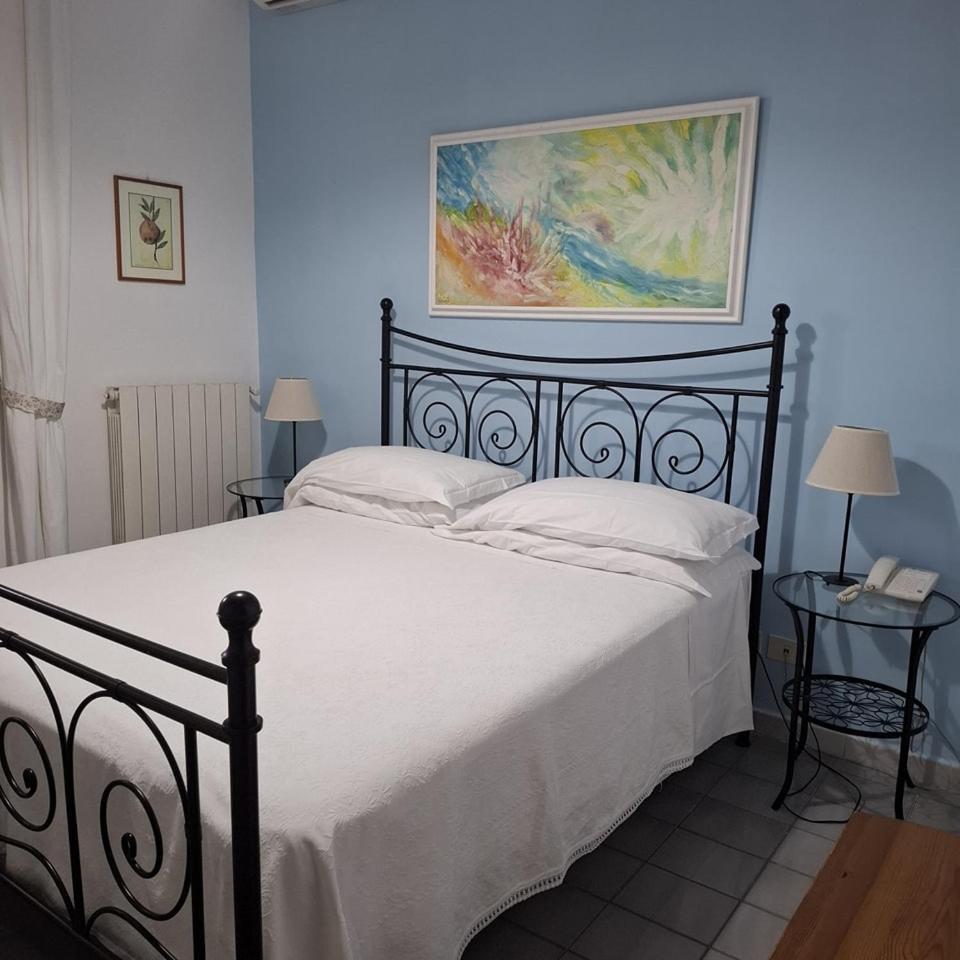 Hotel Villa Verde Forio  Bagian luar foto
